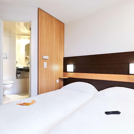 Premiere Classe Annemasse Ville La Grand Ville-la-Grand Exterior foto