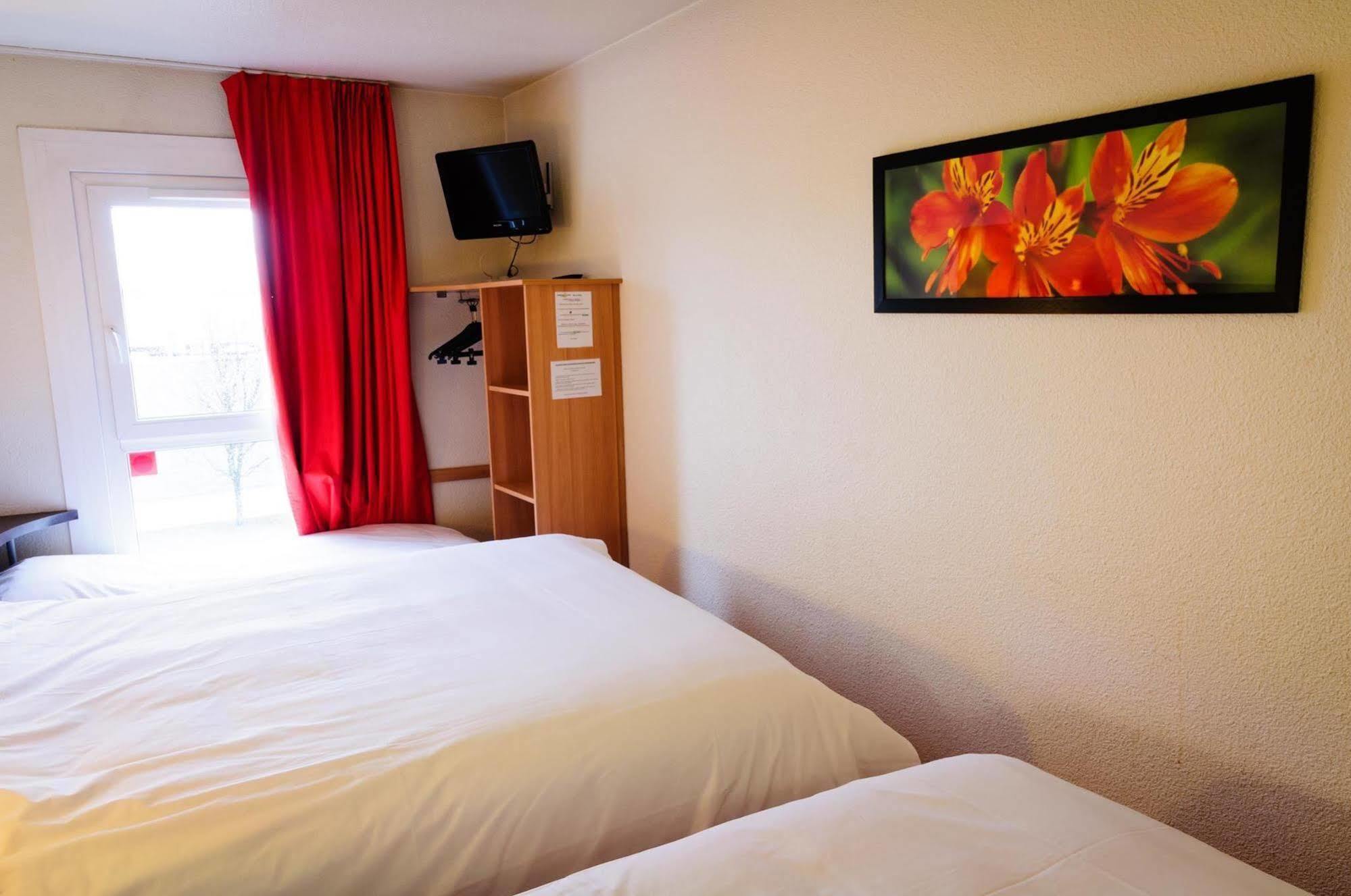 Premiere Classe Annemasse Ville La Grand Ville-la-Grand Exterior foto